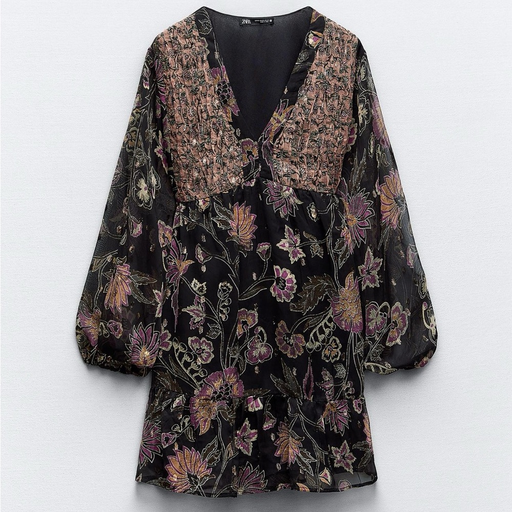 Metallic Thread Floral Print stress